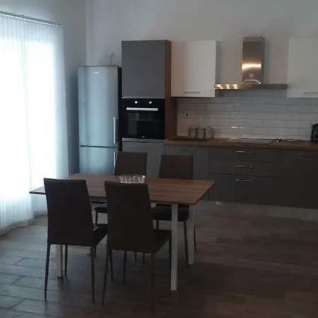 Xandrija Court * Żebbieħ